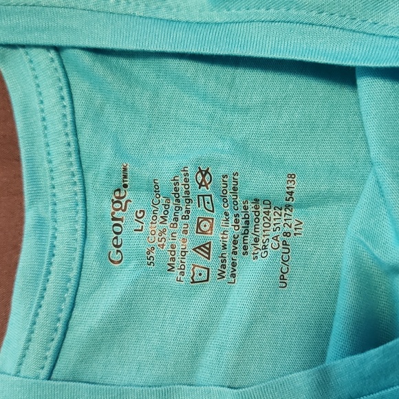 Lot of eight Ladies tanks and Tshirt - Picture 6 of 12